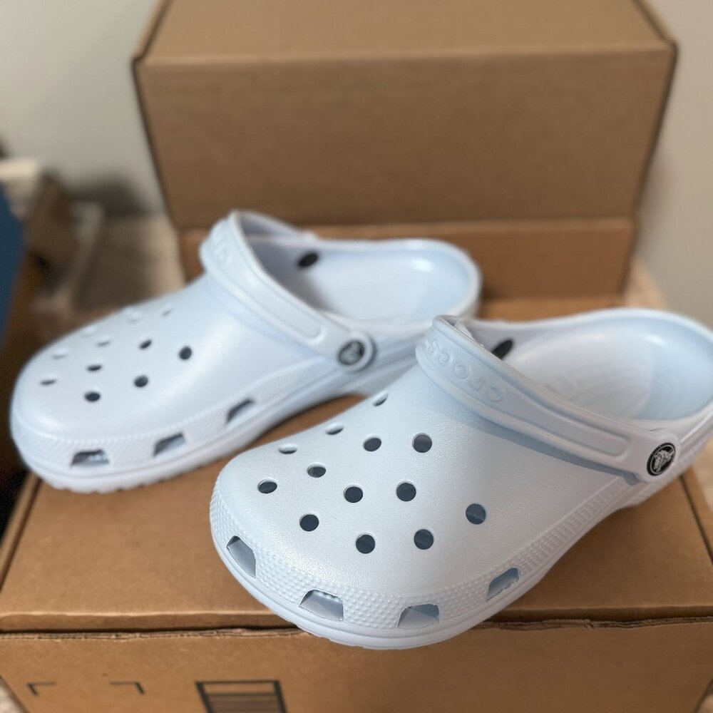 Classic, Light Blue Crocs - New Men's 6, Women's 8